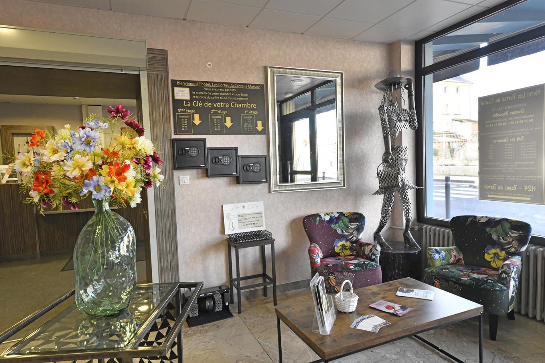 Les Portes Du Cantal マシアック エクステリア 写真